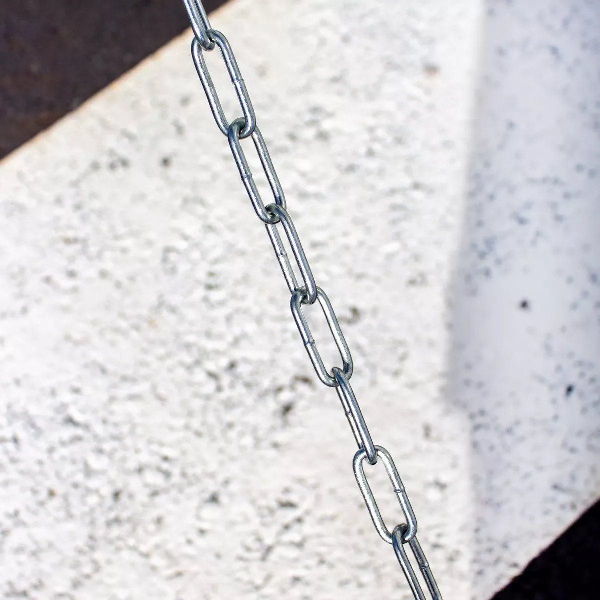 ACCESSORIES_ZINC_CHAIN_IMAGE